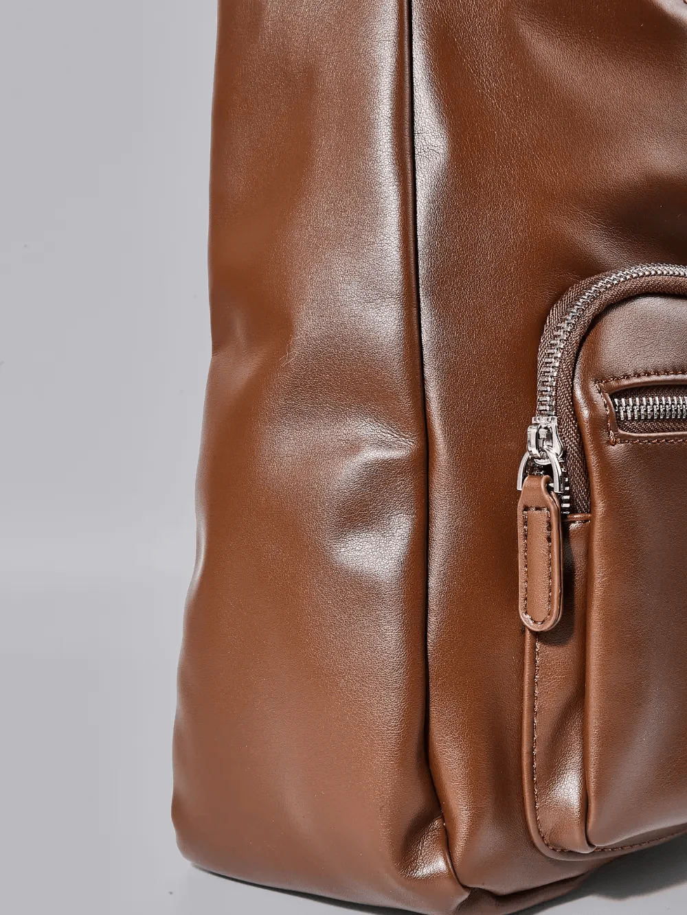 Claire Pocket Shoulder Bag - Image 17