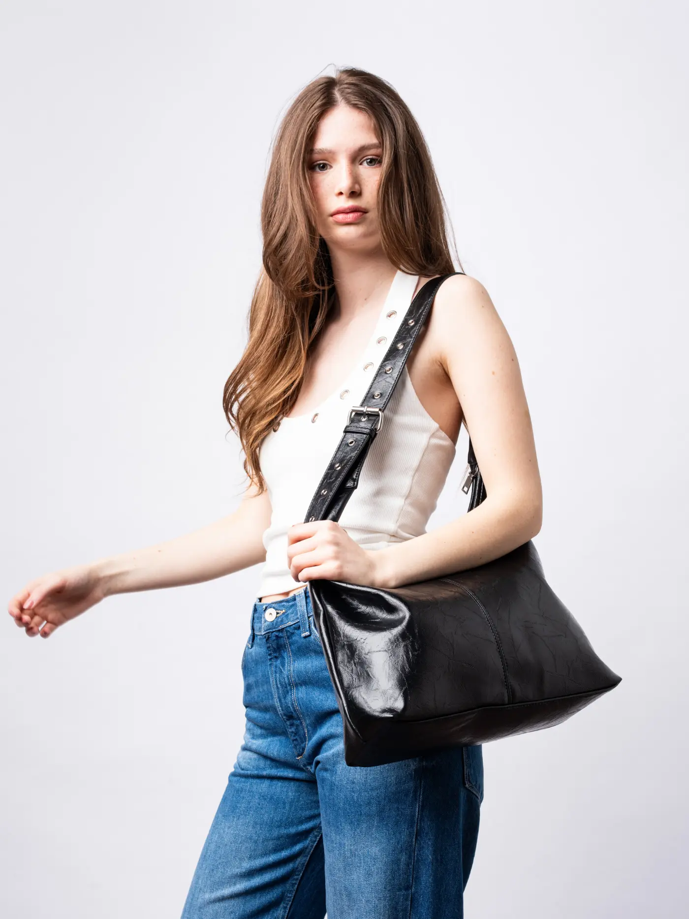 Crossbody Scarlett Distressed Leather Tote - Image 10