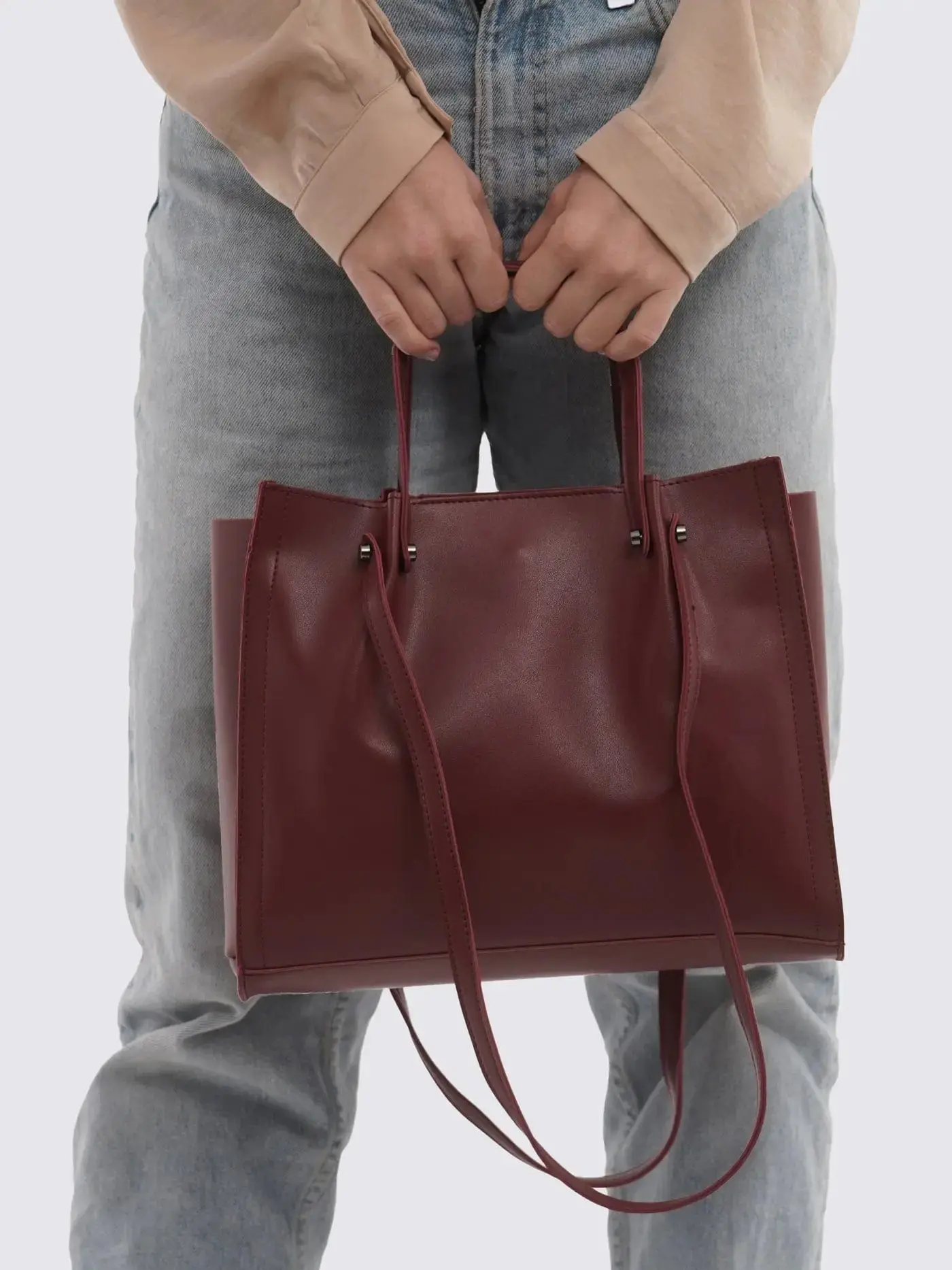 Paola Carryall Tote - Image 9