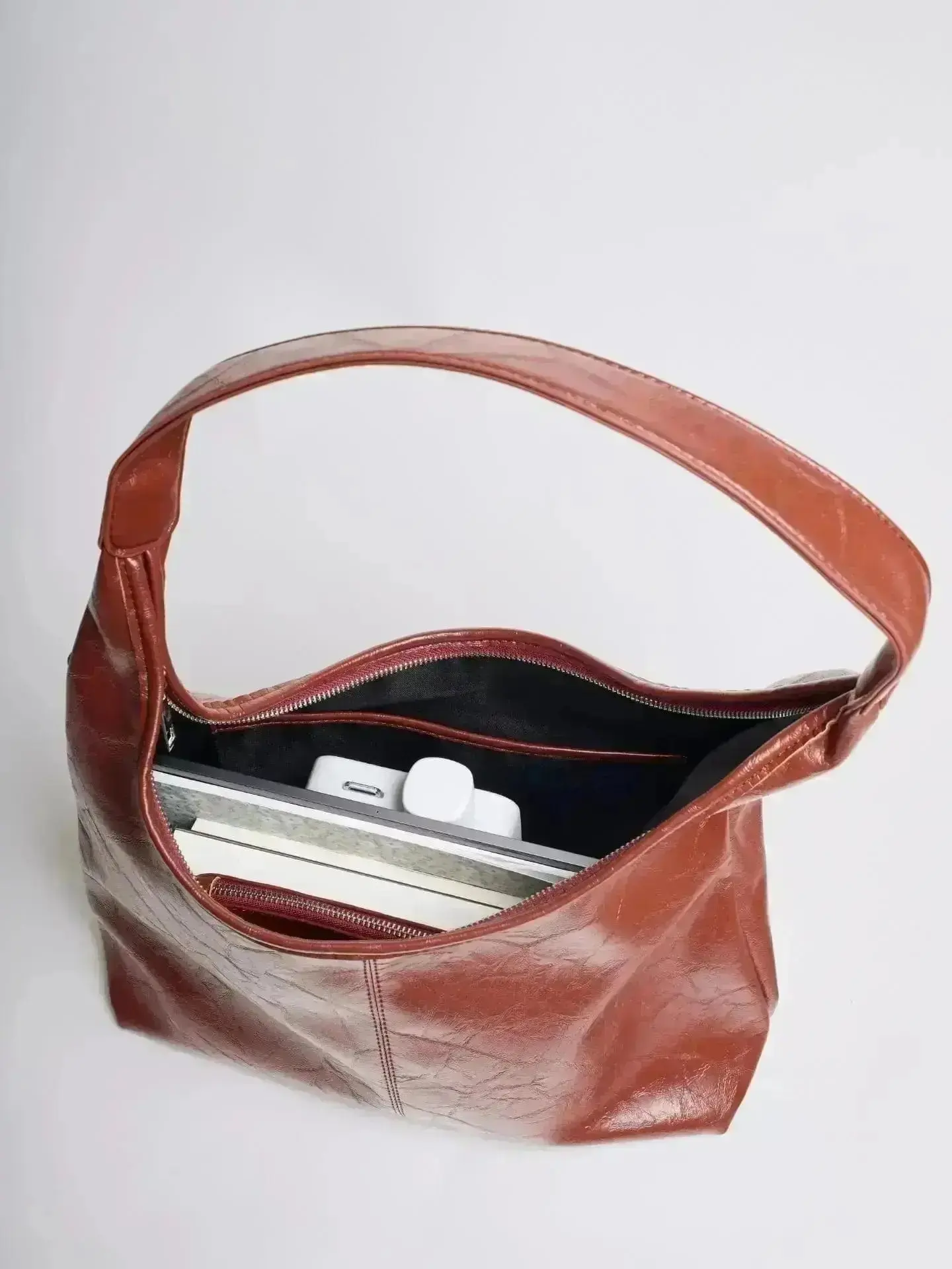 Scarlett Distressed Leather Tote - Image 118
