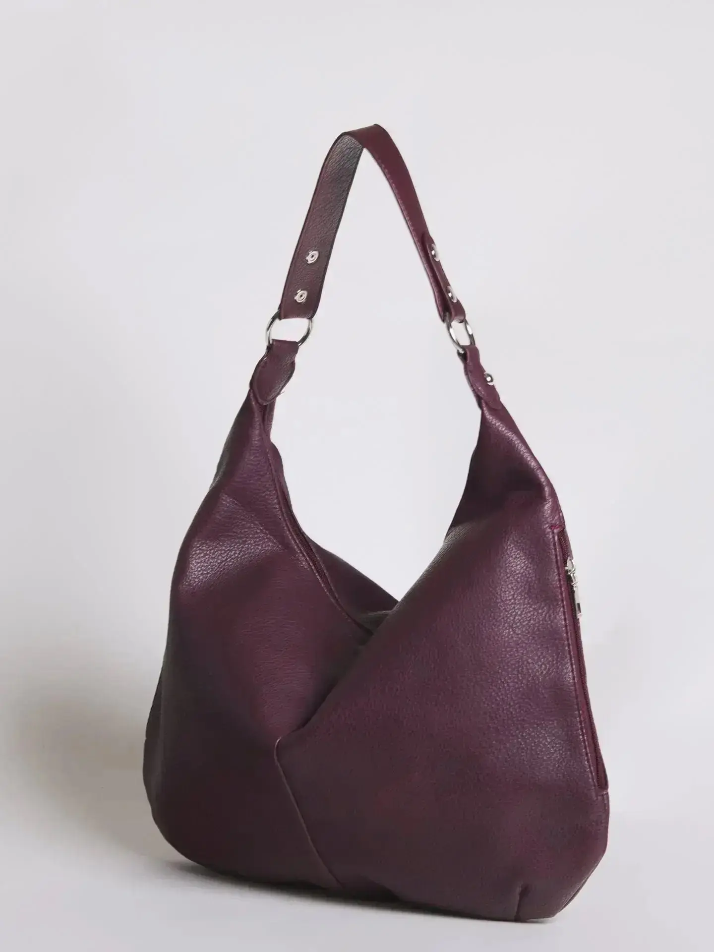 Sleek Kaia Bag - Image 4