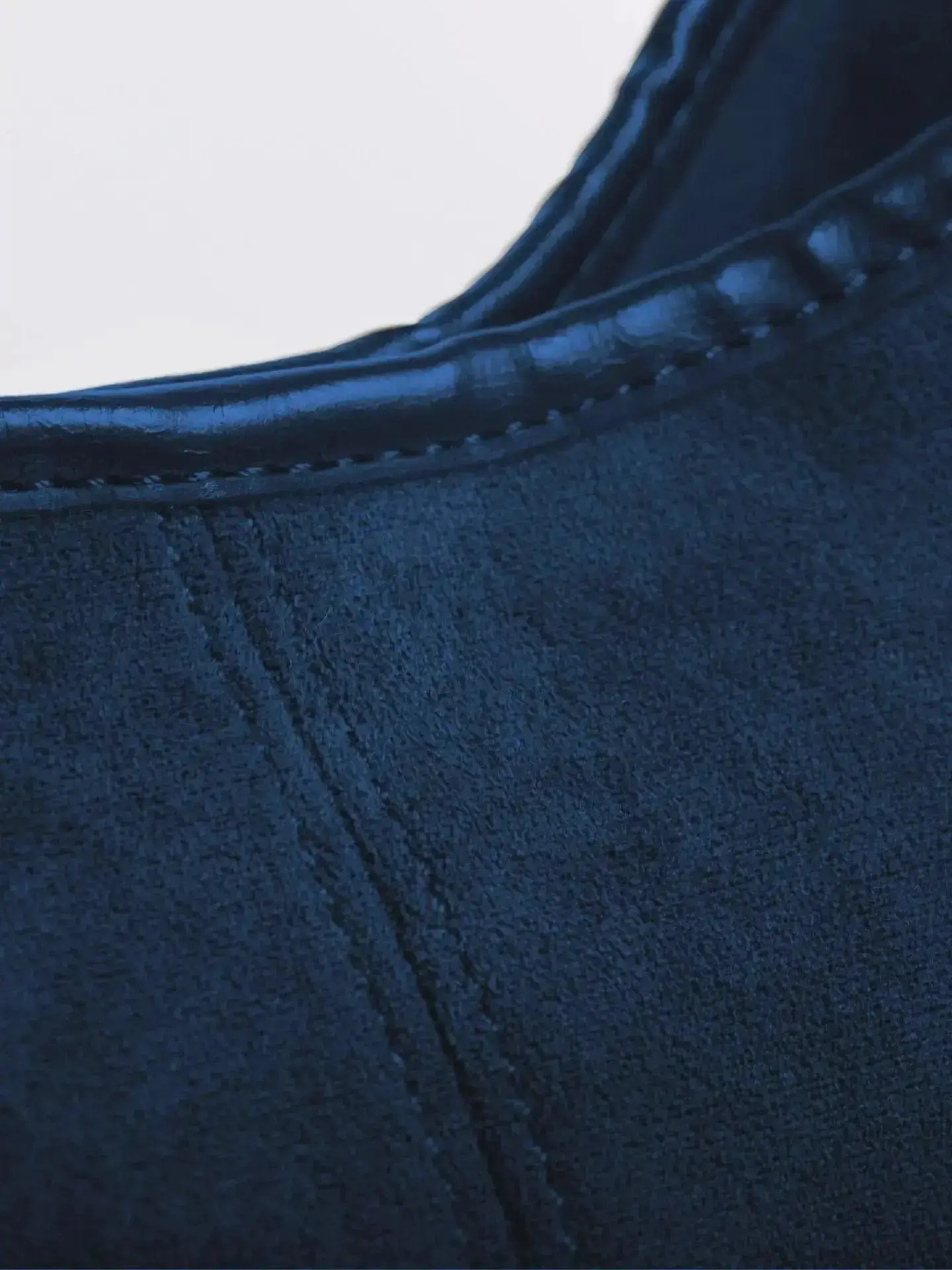 Suede Daily Leather Tote - Image 43